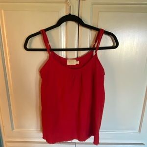 red tank top